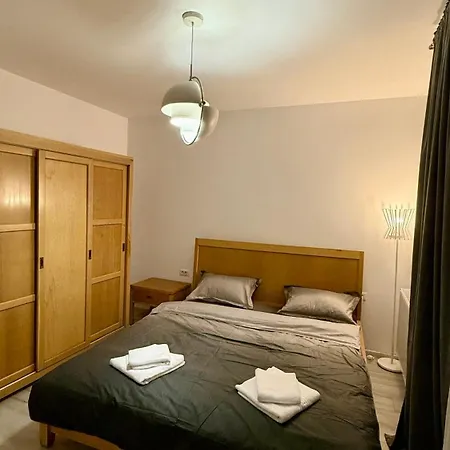 Apartment Skyview Elegant With Parking *