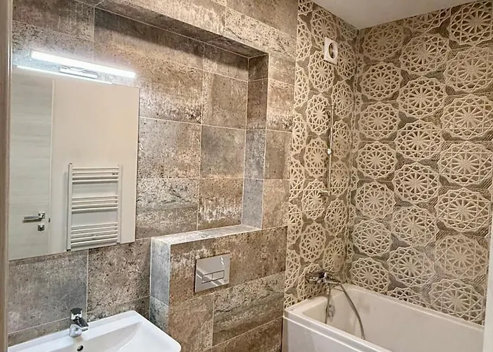 Apartment Skyview Elegant With Parking Craiova